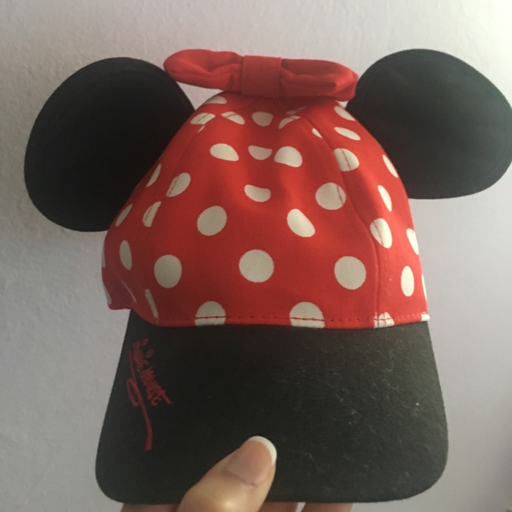 Disneyland Minnie Mouse hat
